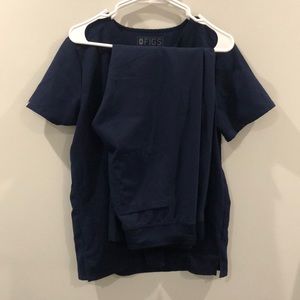 Figs navy scrub set